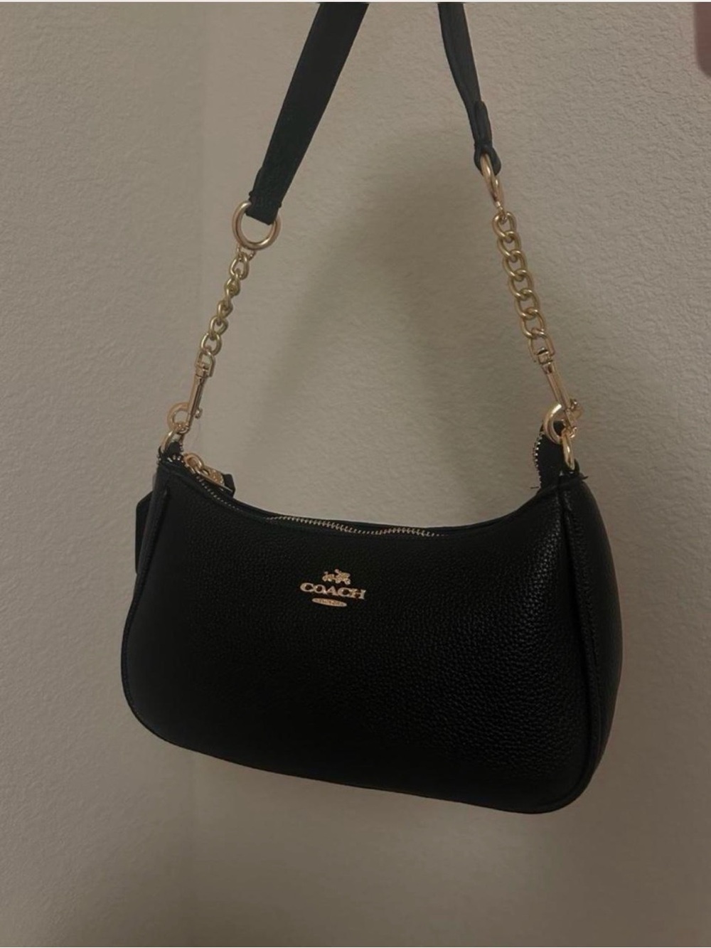 Coach Black Pebbled Leather Shoulder Bag with Gold Hardware - Picture 3 of 3